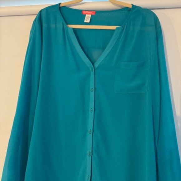 Teal Blouse - Picture 2 of 3
